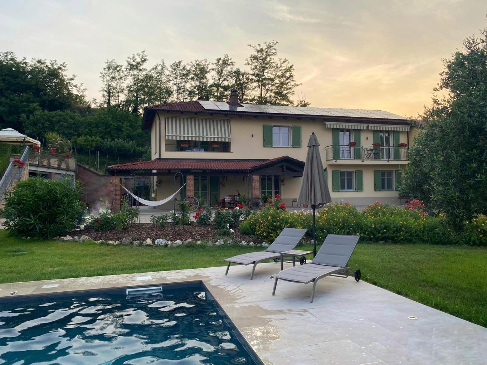 Cascina Il Volo Bed & Breakfast Moncalvo Exterior photo