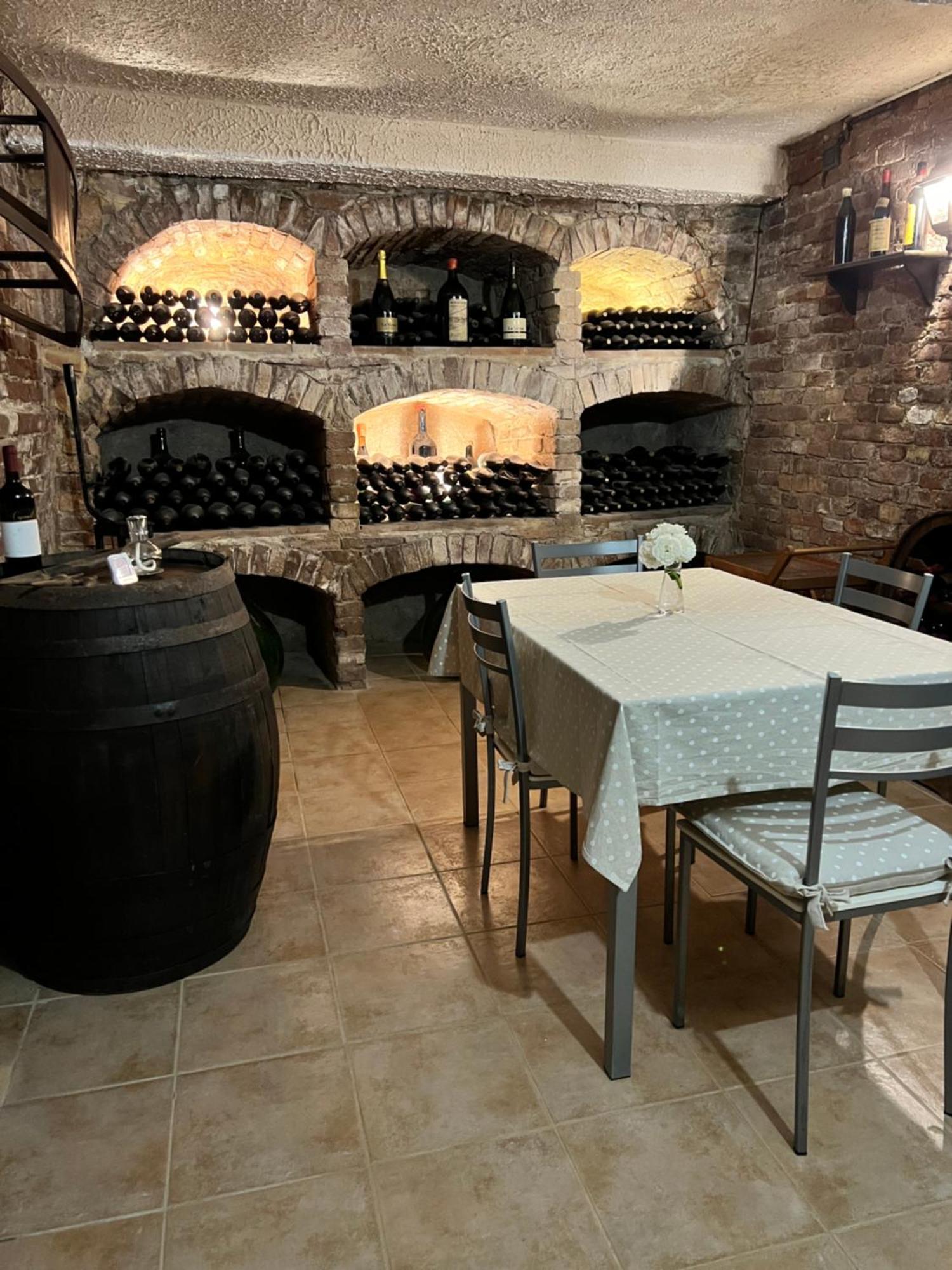 Cascina Il Volo Bed & Breakfast Moncalvo Exterior photo