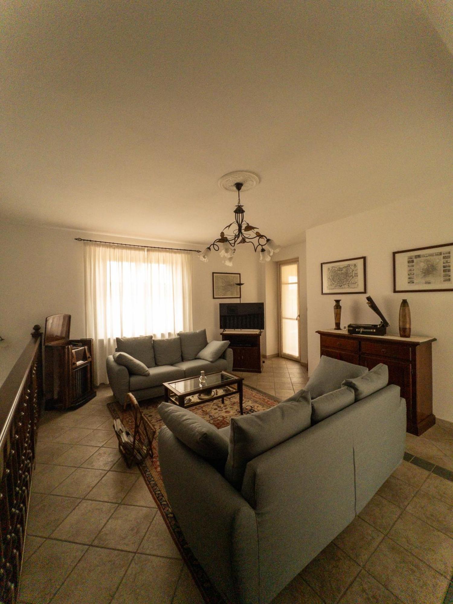 Cascina Il Volo Bed & Breakfast Moncalvo Exterior photo