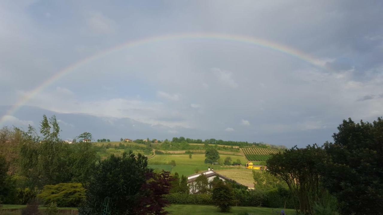 Cascina Il Volo Bed & Breakfast Moncalvo Exterior photo